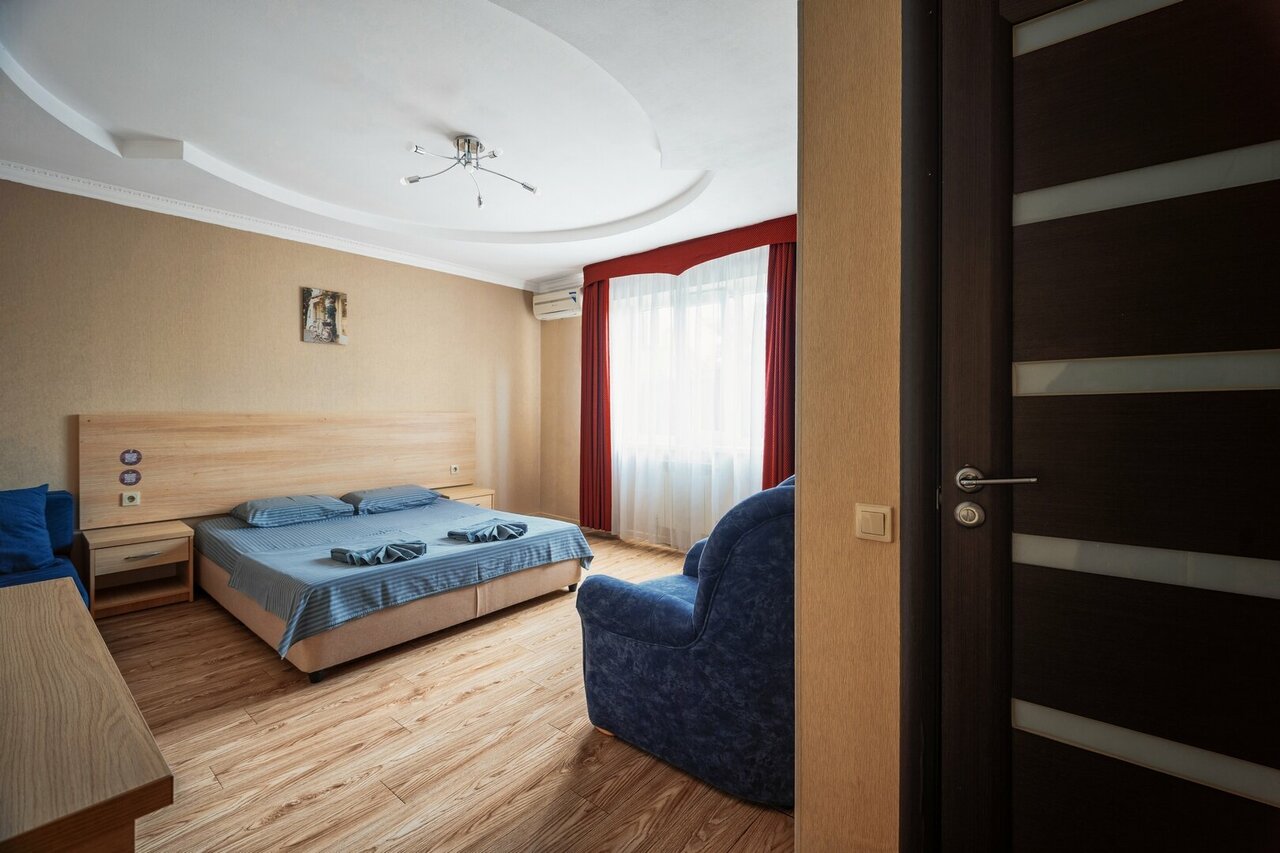 Гостиница Лоза Краснодар