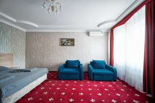 Гостиница Лоза Краснодар Люкс двухкомнатный-6